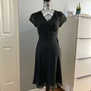 Ann Taylor LOFT Dress Size 2
